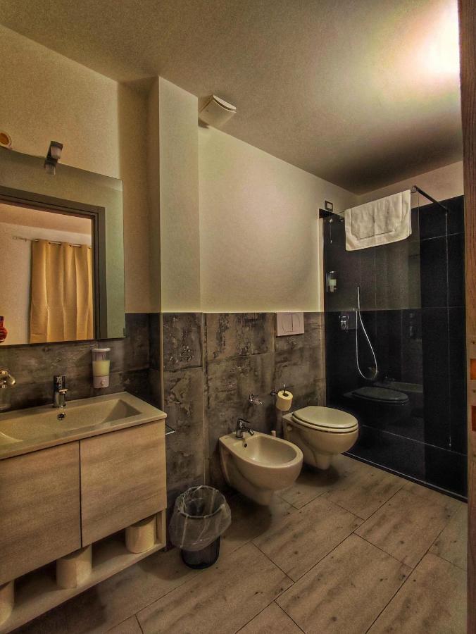 Foresteria Del Borgo Etrusco Lonato Ngoại thất bức ảnh