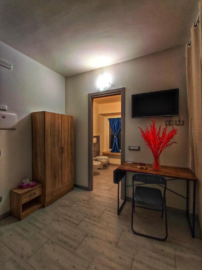 Foresteria Del Borgo Etrusco Lonato Ngoại thất bức ảnh